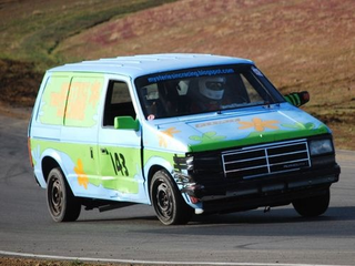 Illustration for article titled The Top 152 Lemons Of The 24 Hours Of LeMons Arse Freeze-A-Palooza 2009!